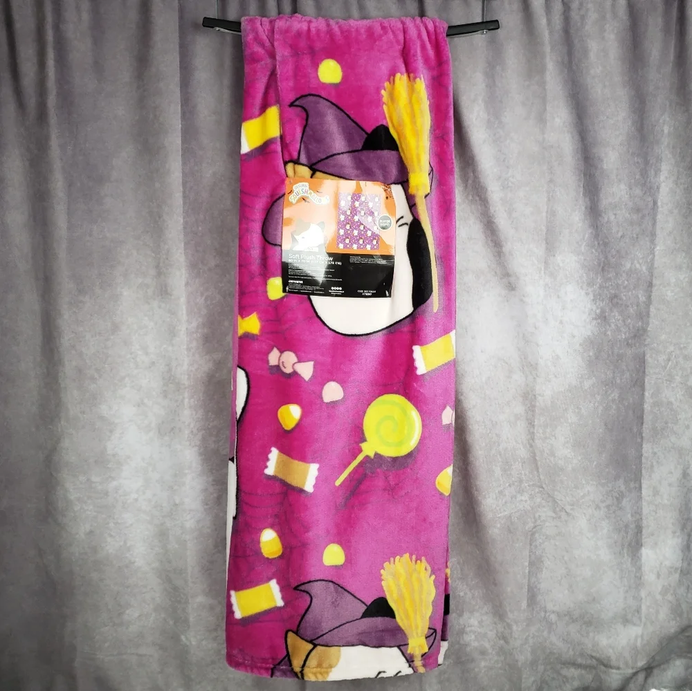 Squishmallows Cam The Cat Halloween Super Soft Plush Throw Blanket 50